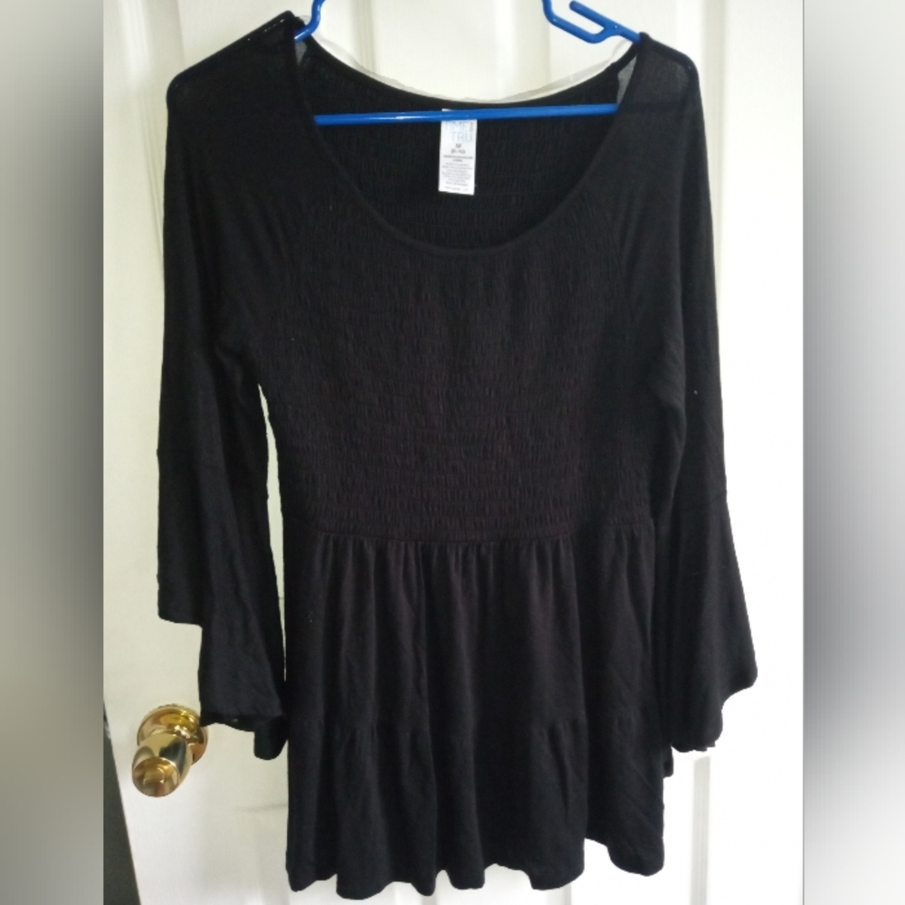 Flare sleeve cinched top